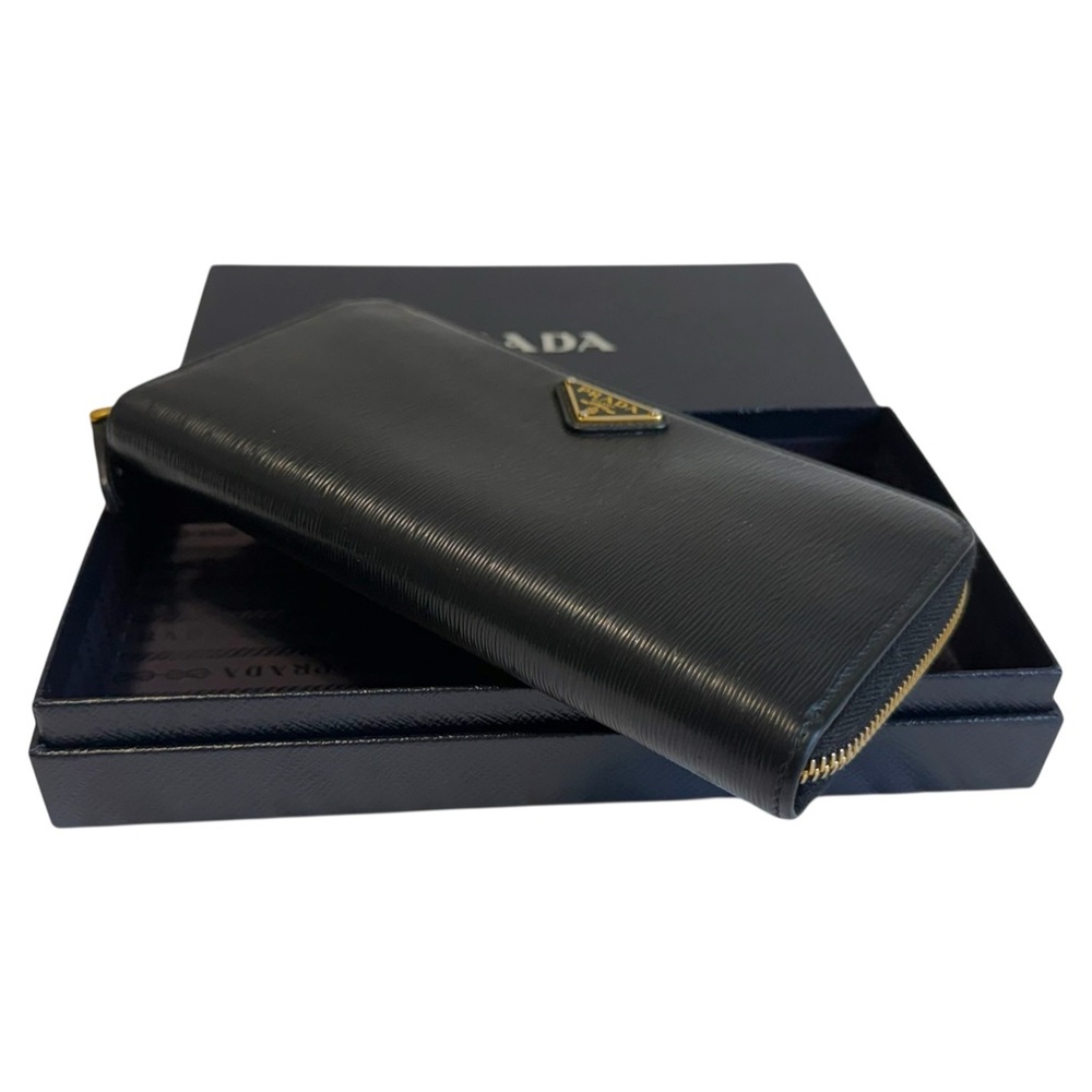 Authentic PRADA Vitello Move Leather Round Zippy‎ Wallet Black From Japan
